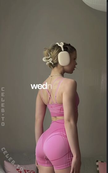 Lea peach  page leaked private photo uncensored HD quality