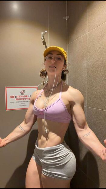 Leanbeefpatty leaked private photo uncensored HD quality