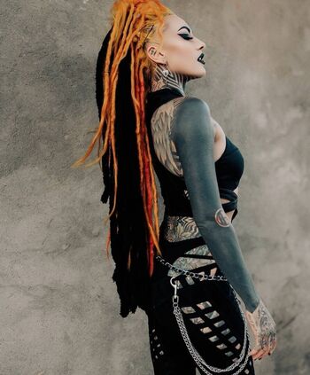 Lena scissorhands leaked private photo uncensored HD quality