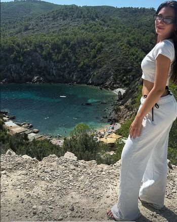 Lenie v page leaked private photo uncensored HD quality