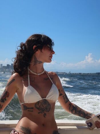 Leticia caputi leaked private photo uncensored HD quality