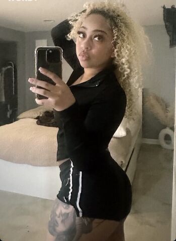 Lightskin  page leaked private photo uncensored HD quality