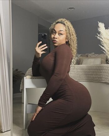 Lightskin  page leaked private photo uncensored HD quality