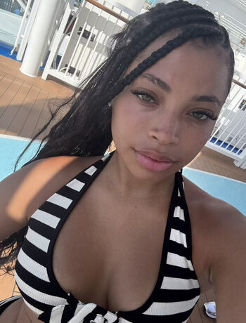 Lightskin  page leaked private photo uncensored HD quality