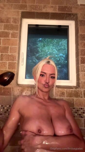 Lindsey pelas leaked private photo uncensored HD quality