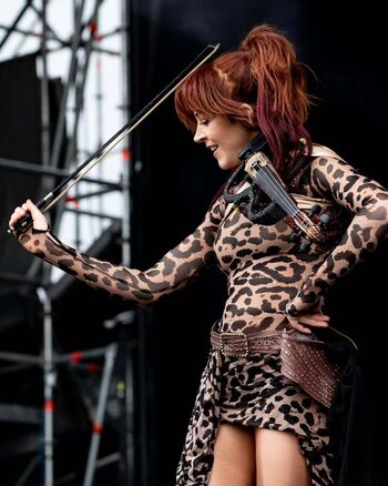 Lindsey stirling  page leaked private photo uncensored HD quality
