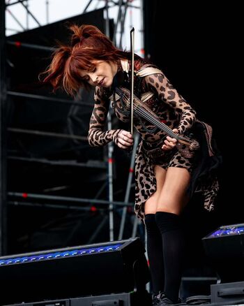 Lindsey stirling  page leaked private photo uncensored HD quality