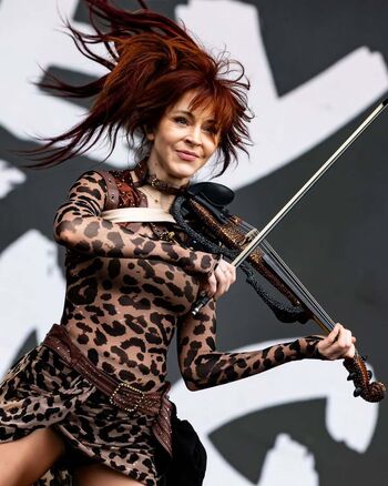 Lindsey stirling  page leaked private photo uncensored HD quality