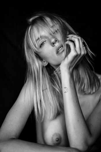 Lithuanian girls page leaked private photo uncensored HD quality
