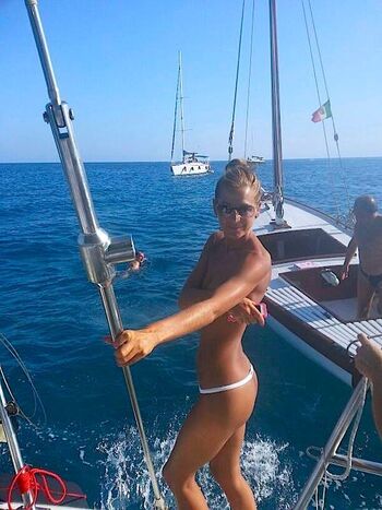 Lithuanian girls page leaked private photo uncensored HD quality