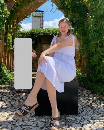 Liviapavlikova leaked private photo uncensored HD quality