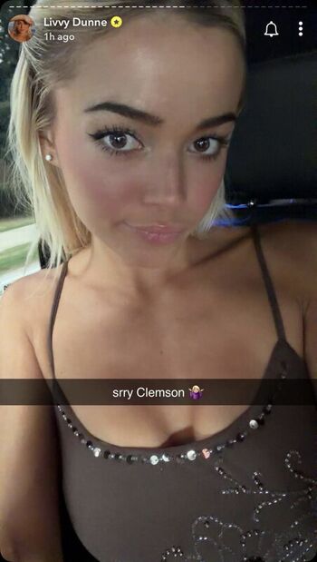 Livvy dunne  page leaked private photo uncensored HD quality