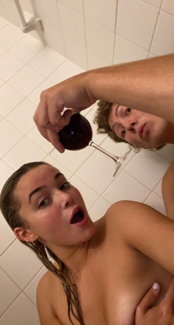 Livvy dunne  page leaked private photo uncensored HD quality