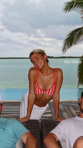 Livvy dunne leaked private photo uncensored HD quality