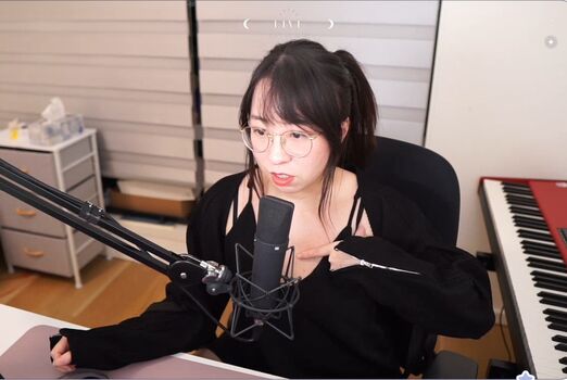 Lolnatsumiii leaked private photo uncensored HD quality