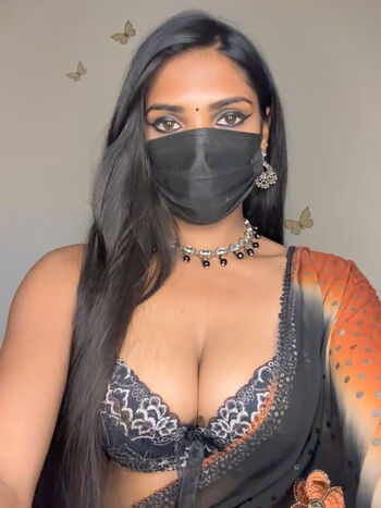 Lovely babiee leaked private photo uncensored HD quality