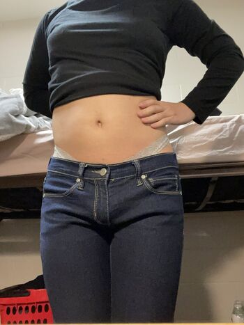 Lucyforyoutoo leaked private photo uncensored HD quality