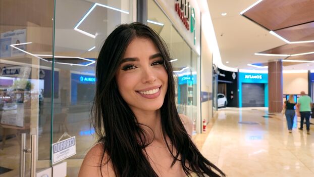 Luisa valencia page leaked private photo uncensored HD quality
