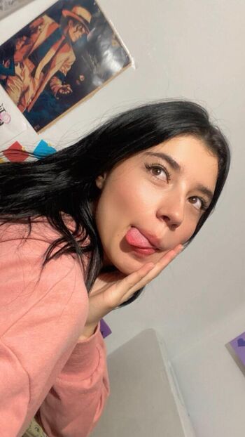 Luisa valencia page leaked private photo uncensored HD quality