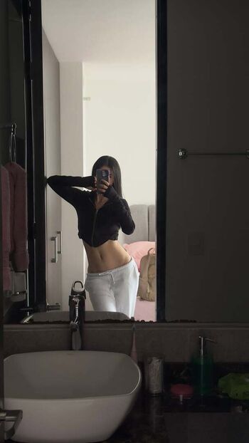 Luisa valencia page leaked private photo uncensored HD quality
