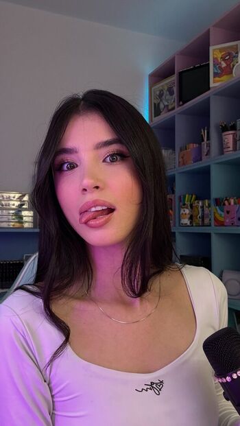 Luisa valencia page leaked private photo uncensored HD quality
