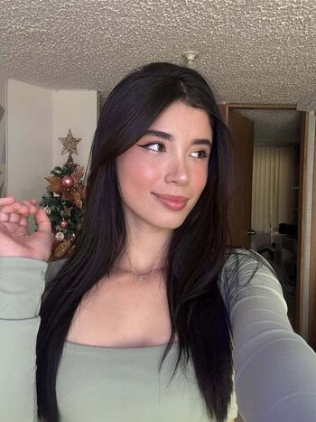 Luisa valencia page leaked private photo uncensored HD quality