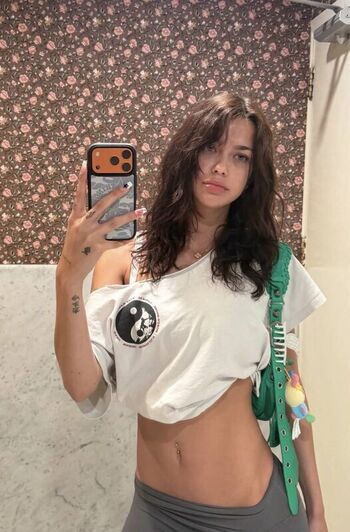 Luvstruck  page leaked private photo uncensored HD quality