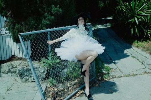 Maddie ziegler  page leaked private photo uncensored HD quality