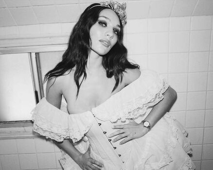 Maddie ziegler  page leaked private photo uncensored HD quality
