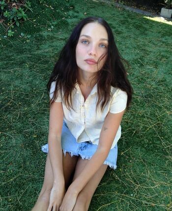 Maddie ziegler  page leaked private photo uncensored HD quality