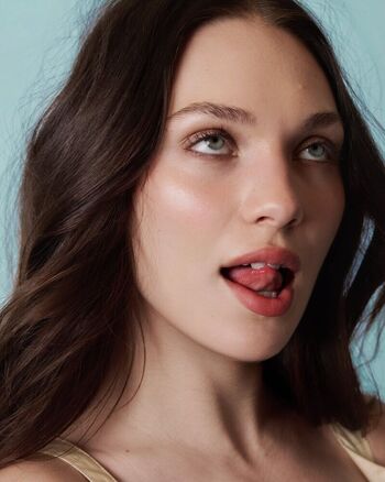 Maddie ziegler  page leaked private photo uncensored HD quality