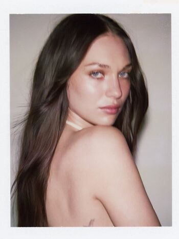 Maddie ziegler  page leaked private photo uncensored HD quality