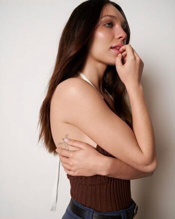 Maddie ziegler  page leaked private photo uncensored HD quality