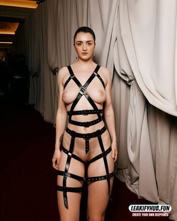 Maisie williams page leaked private photo uncensored HD quality