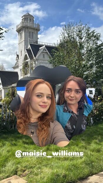 Maisie williams page leaked private photo uncensored HD quality