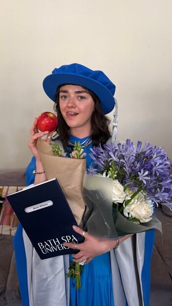 Maisie williams page leaked private photo uncensored HD quality