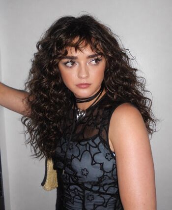 Maisie williams page leaked private photo uncensored HD quality