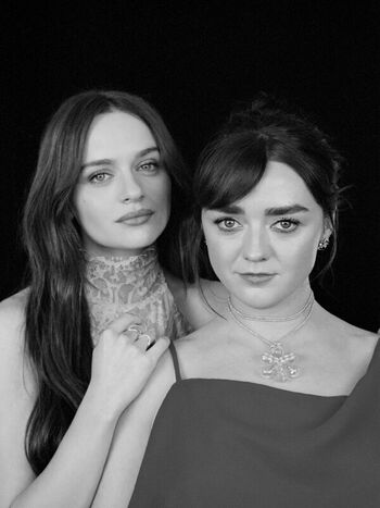 Maisie williams leaked private photo uncensored HD quality