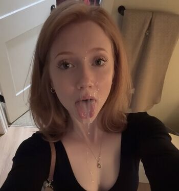 Makenna kelly  page leaked private photo uncensored HD quality