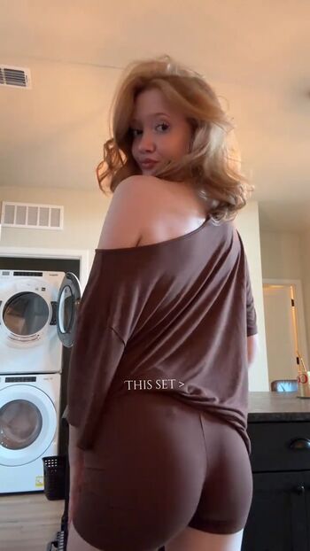 Makenna kelly  page leaked private photo uncensored HD quality