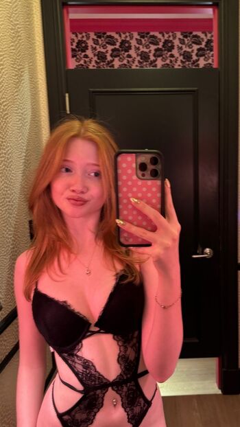 Makenna kelly leaked private photo uncensored HD quality
