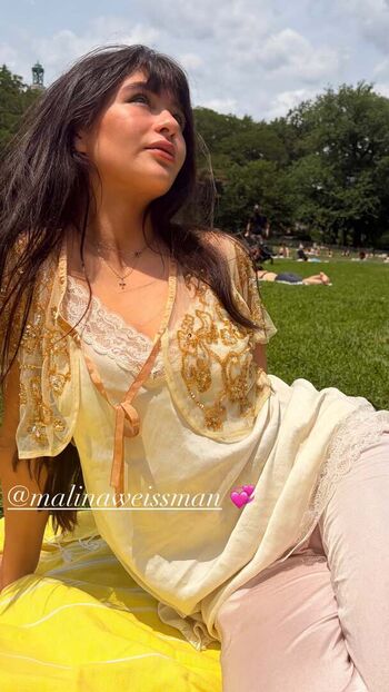 Malina weissman  page leaked private photo uncensored HD quality