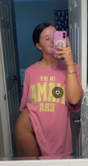 Malliemaal leaked private photo uncensored HD quality