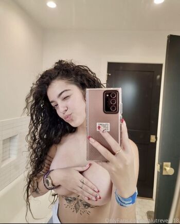 Malu trevejo  page leaked private photo uncensored HD quality
