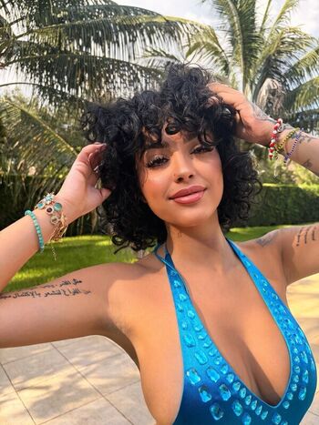 Malu trevejo  page leaked private photo uncensored HD quality