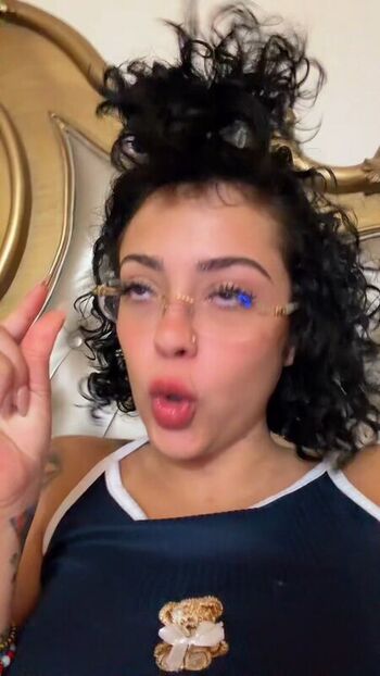 Malu trevejo  page leaked private photo uncensored HD quality