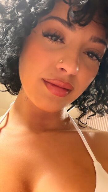 Malu trevejo leaked private photo uncensored HD quality