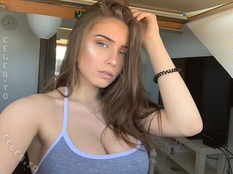Mariablaa leaked private photo uncensored HD quality
