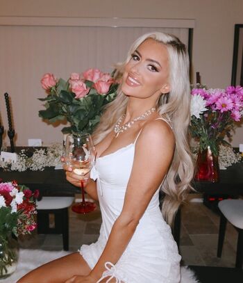 Mariah may  page leaked private photo uncensored HD quality