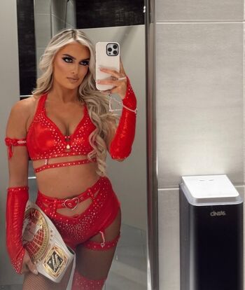 Mariah may  page leaked private photo uncensored HD quality